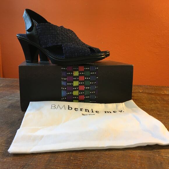 Bernie Mev Beatrice Pump Womens 38 7.5-8 Blue Jeans Heel Shoe Open Toe w/Bag Box - Picture 2 of 9